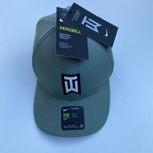 SOLD!!!!  NIKE | TW TIGER WOODS | AEROBILL |